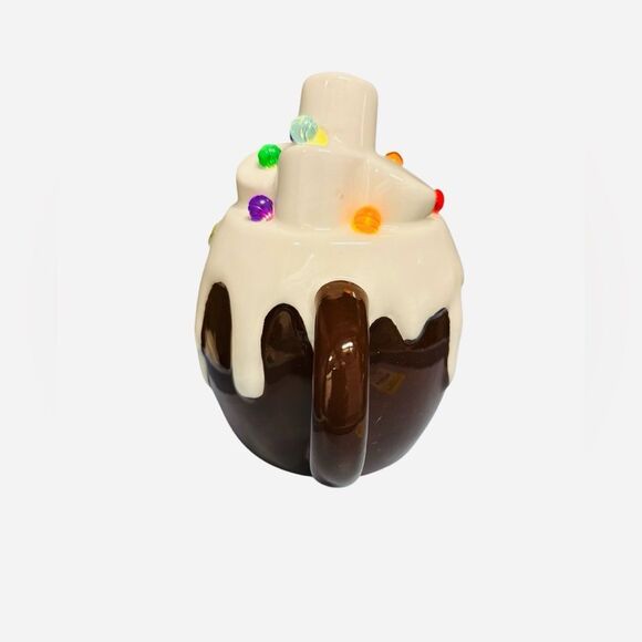 Festive Lighted Holiday Mug with Cream and Brown Design - Picture 2 of 6